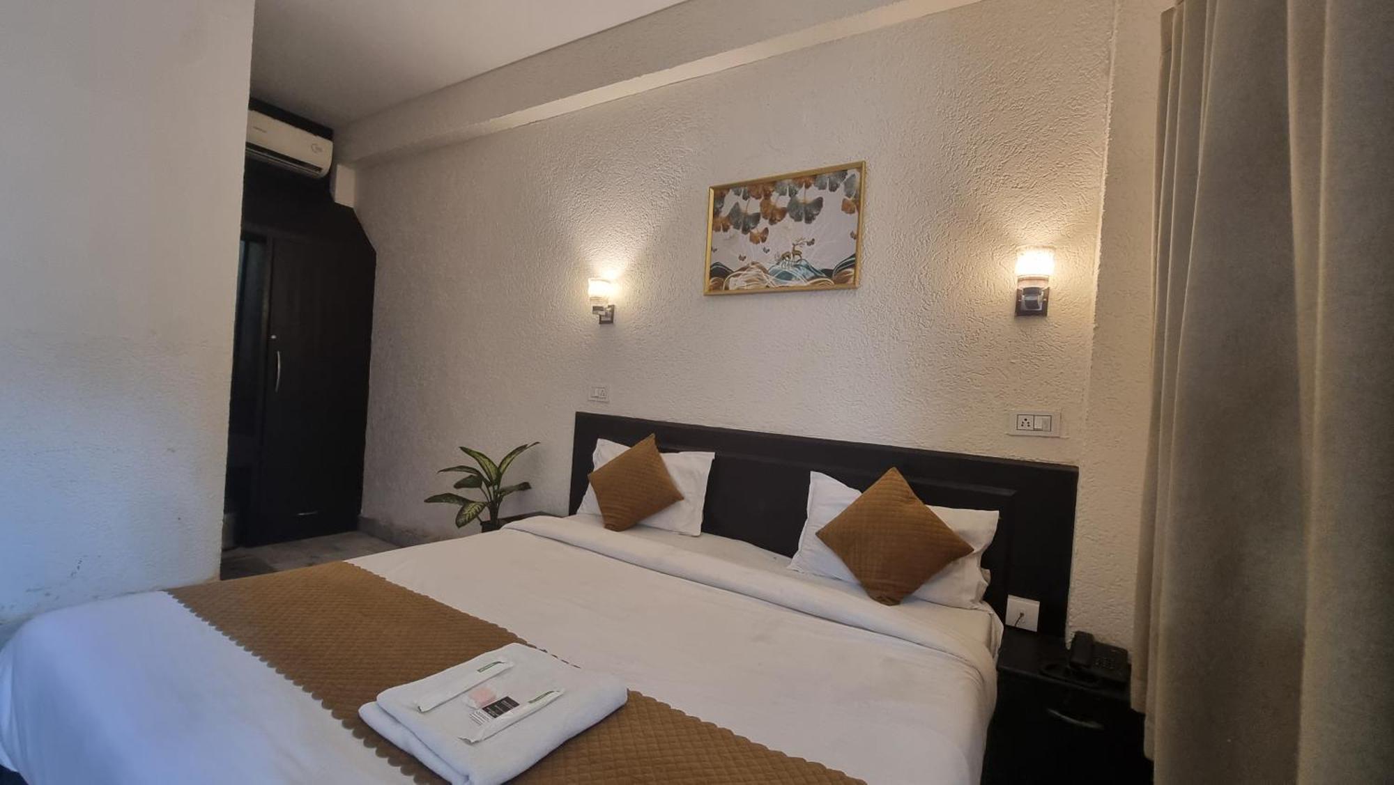 Praana Wellness Resort By Around Stays Rishīkesh Extérieur photo