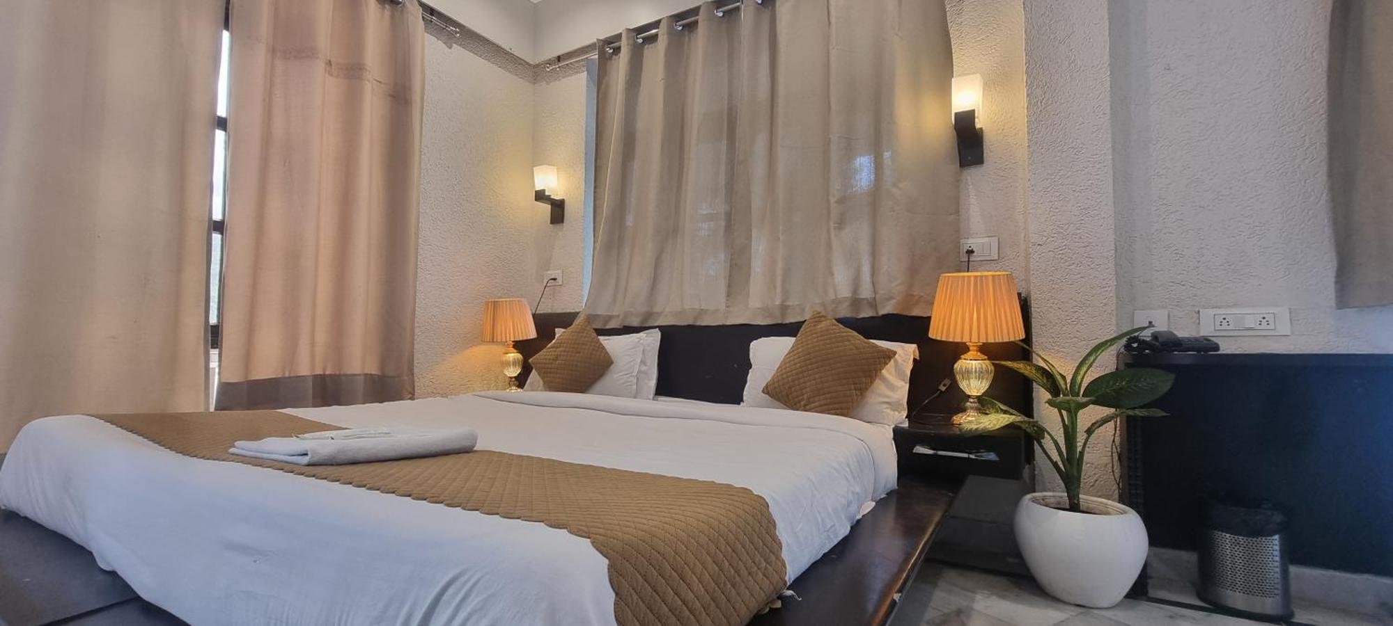 Praana Wellness Resort By Around Stays Rishīkesh Extérieur photo